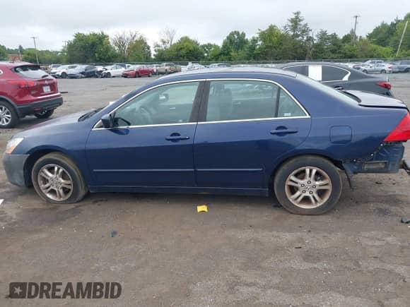 2006 Honda Accord LX SE with VIN 1HGCM56316A110043, listed as a IAAI auction lot 43015969 with 220,098 mi miles and . Bid and sale history available at DreamBid. Image 13.