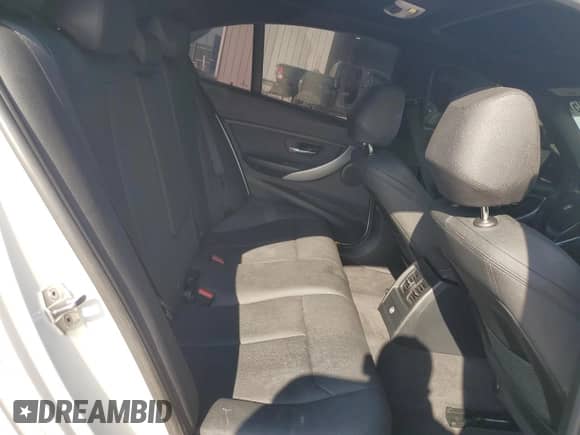 2018 BMW 3 Series 320i with VIN WBA8A9C52JAD26891, listed as a Copart auction lot 80516145 with 97,258 mi miles and Salvage title. Bid and sale history available at DreamBid. Image 10.