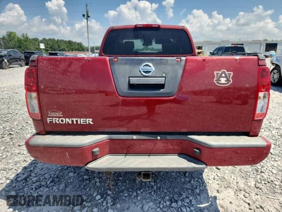 2018 Nissan Frontier S z VIN 1N6BD0CTXJN719924, wystawiony jako Copart lot #64129365 z przebiegiem Nie podano mil oraz Szkoda całkowita • Salvage title. Historia ofert i sprzedaży dostępna na DreamBid. Obrazek 6.