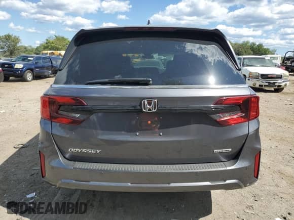 2025 Honda Odyssey Touring с VIN 5FNRL6H80SB062689, выставлен на аукционе Copart как лот 70503875 с пробегом 4 677 миль миль и Списание • Salvage title. История ставок и продаж доступна на DreamBid. Изображение 6.