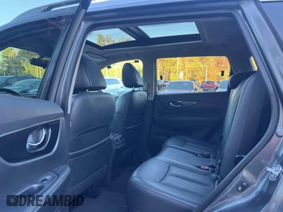 2015 Nissan Rogue SL с VIN 5N1AT2MV3FC905316, выставлен на аукционе IAAI как лот 43334751 с пробегом 129 588 миль миль и . История ставок и продаж доступна на DreamBid. Изображение 8.