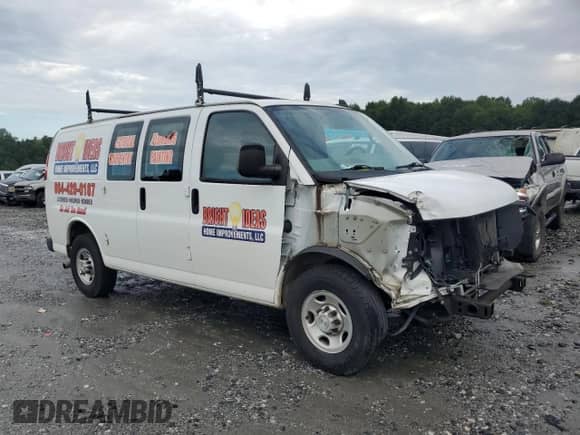 2020 Chevrolet Express Cargo with VIN 1GCWGAFG2L1263265, listed as a Copart auction lot 68160305 with 56,976 mi miles and Salvage title. Bid and sale history available at DreamBid. Image 4.