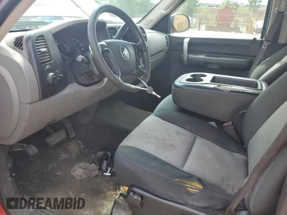 2007 Chevrolet Silverado 1500 Work Truck с VIN 2GCEC13C871711940, выставлен на аукционе Copart как лот 71736254 с пробегом 257 904 миль миль и Списание • Salvage title. История ставок и продаж доступна на DreamBid. Изображение 7.