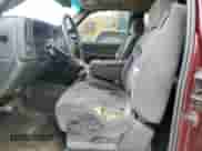 2001 GMC Sierra 1500 SLE z VIN 2GTEC19TX11273016, wystawiony jako Copart lot #71158645 z przebiegiem 306 098 mil mil oraz Szkoda całkowita • Salvage title. Historia ofert i sprzedaży dostępna na DreamBid. Obrazek 7.