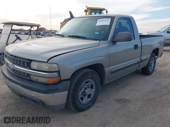 2000 Chevrolet Silverado 1500 z VIN 1GCEC14W6YZ361158, wystawiony jako IAAI lot #41682163 z przebiegiem 167 069 mil mil oraz . Historia ofert i sprzedaży dostępna na DreamBid. Obrazek 17.