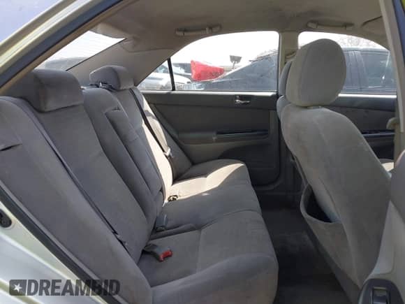 2006 Toyota Camry STD с VIN JTDBE32K063050530, выставлен на аукционе IAAI как лот 43088954 с пробегом 208 911 миль миль и . История ставок и продаж доступна на DreamBid. Изображение 8.