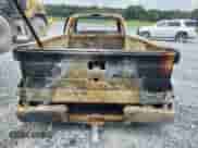 2014 Ford F-150 XL z VIN 1FTPF1CT8EKE92667, wystawiony jako Copart lot #63084125 z przebiegiem Nie podano mil oraz Nie do naprawy • Non repairable. Historia ofert i sprzedaży dostępna na DreamBid. Obrazek 10.