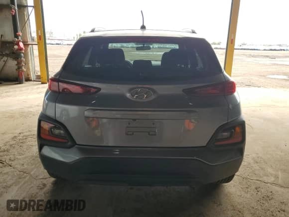 2018 Hyundai Kona SEL с VIN KM8K22AA1JU075088, выставлен на аукционе Copart как лот 70468845 с пробегом 95 648 миль миль и Списание • Salvage title. История ставок и продаж доступна на DreamBid. Изображение 6.
