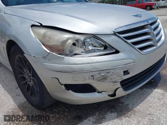 2011 Hyundai Genesis с VIN KMHGC4DE2BU136415, выставлен на аукционе IAAI как лот 42521905 с пробегом 198 094 миль миль и . История ставок и продаж доступна на DreamBid. Изображение 6.