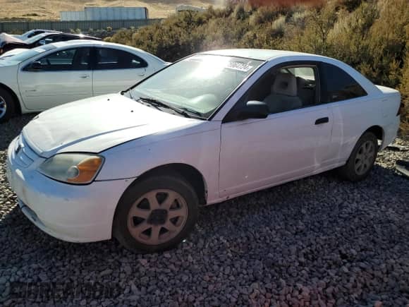 2001 Honda Civic с VIN 1HGEM21211L113429, выставлен на аукционе Copart как лот 75964724 с пробегом Не указан миль и Чистый • Clean title. История ставок и продаж доступна на DreamBid. Изображение 1.