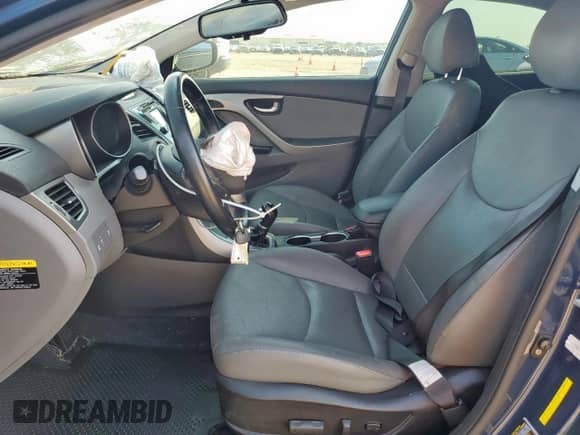 2015 Hyundai Elantra Limited с VIN KMHDH4AE3FU223142, выставлен на аукционе Copart как лот 85116295 с пробегом Не указан миль и Списание • Salvage title. История ставок и продаж доступна на DreamBid. Изображение 7.