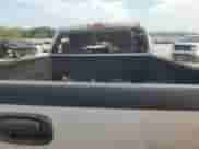 2005 Chevrolet Silverado 1500 z VIN 1GCEC14X75Z302382, wystawiony jako Copart lot #68859405 z przebiegiem Nie podano mil oraz Czysty tytuł • Clean title. Historia ofert i sprzedaży dostępna na DreamBid. Obrazek 10.