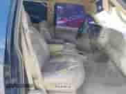 1999 Chevrolet Suburban с VIN 3GNGK26J0XG264448, выставлен на аукционе IAAI как лот 42038970 с пробегом 381 987 миль миль и . История ставок и продаж доступна на DreamBid. Изображение 5.