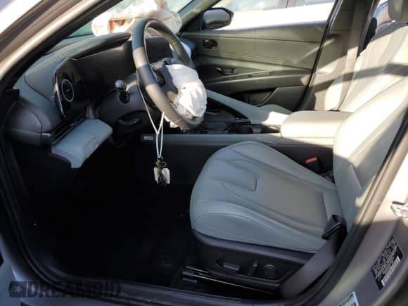 2024 Hyundai Elantra Limited with VIN KMHLN4DJ6RU106530, listed as a Copart auction lot 84170055 with 35,631 mi miles and Salvage title. Bid and sale history available at DreamBid. Image 7.