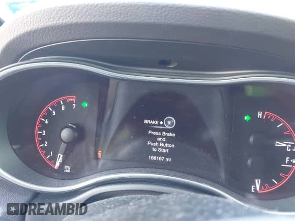 2019 Dodge Durango Citadel z VIN 1C4RDJEG6KC768719, wystawiony jako IAAI lot #42983132 z przebiegiem 166 167 mil mil oraz . Historia ofert i sprzedaży dostępna na DreamBid. Obrazek 7.