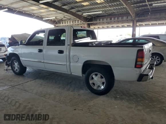 2007 GMC Sierra 1500 SLT z VIN 2GTEK13Z271103161, wystawiony jako Copart lot #62035515 z przebiegiem 285 139 mil mil oraz Szkoda całkowita • Salvage title. Historia ofert i sprzedaży dostępna na DreamBid. Obrazek 2.