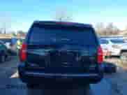 2018 Chevrolet Suburban Premier z VIN 1GNSKJKCXJR134700, wystawiony jako IAAI lot #41282040 z przebiegiem 105 554 mil mil oraz . Historia ofert i sprzedaży dostępna na DreamBid. Obrazek 16.