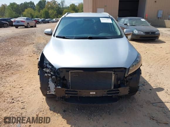 2019 Kia Sorento LX z VIN 5XYPGDA34KG437524, wystawiony jako IAAI lot #43227964 z przebiegiem 124 831 mil mil oraz . Historia ofert i sprzedaży dostępna na DreamBid. Obrazek 12.