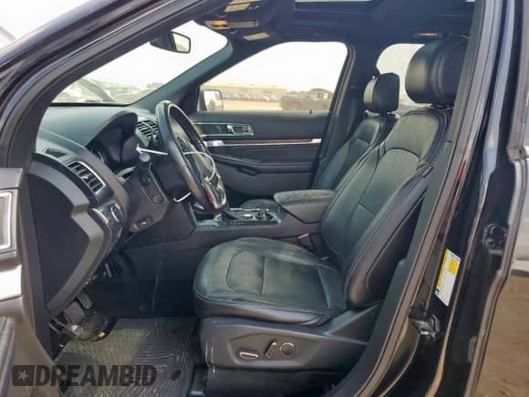 2017 Ford Explorer Limited с VIN 1FM5K7F83HGC32645, выставлен на аукционе Copart как лот 81422535 с пробегом 116 567 миль миль и Списание • Salvage title. История ставок и продаж доступна на DreamBid. Изображение 7.