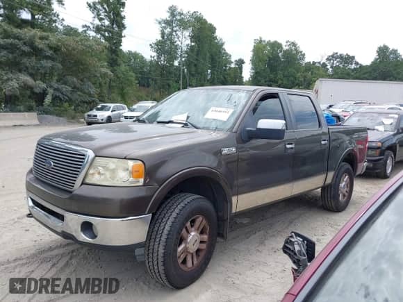 2008 Ford F-150 XLT с VIN 1FTPW14V88KB19522, выставлен на аукционе IAAI как лот 43040393 с пробегом 273 289 миль миль и . История ставок и продаж доступна на DreamBid. Изображение 14.