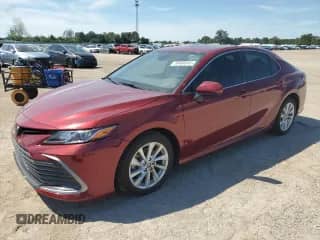 2022 Toyota Camry LE с VIN 4T1C11AK8NU709450, выставлен на аукционе Copart как лот 70488645 с пробегом 39 814 миль миль и Списание • Salvage title. История ставок и продаж доступна на DreamBid. Изображение 1.