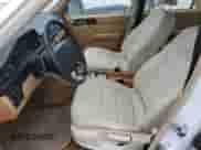 1987 Mercedes-Benz 300 с VIN WDBEB33D3HA344815, выставлен на аукционе Copart как лот 43716715 с пробегом 318 372 миль миль и Списание • Salvage title. История ставок и продаж доступна на DreamBid. Изображение 7.