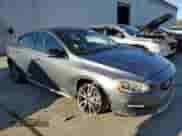 2016 Volvo S60 T5 Platinum с VIN YV4612UM5G2000927, выставлен на аукционе Copart как лот 45575685 с пробегом 137 541 миль миль и Списание • Salvage title. История ставок и продаж доступна на DreamBid. Изображение 4.