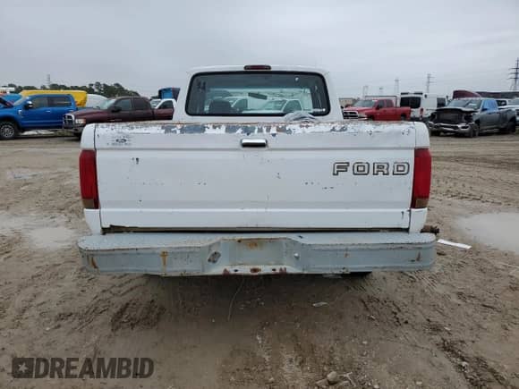 1994 Ford F-150 с VIN 1FTEX15N4RKB57348, выставлен на аукционе Copart как лот 42982715 с пробегом Не указан миль и Чистый • Clean title. История ставок и продаж доступна на DreamBid. Изображение 6.