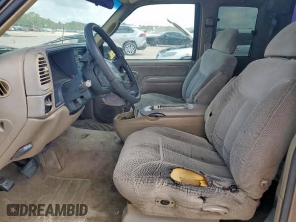 1996 GMC Sierra 1500 z VIN 2GTEC19R1T1500147, wystawiony jako Copart lot #64436525 z przebiegiem 299 839 mil mil oraz Szkoda całkowita • Salvage title. Historia ofert i sprzedaży dostępna na DreamBid. Obrazek 7.