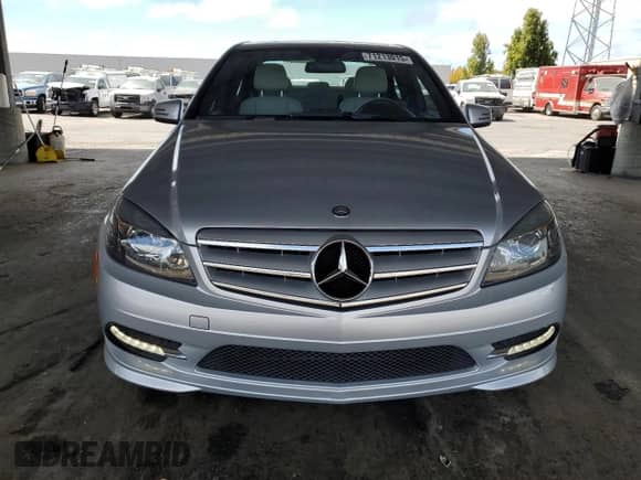 2011 Mercedes-Benz C 350 Sport с VIN WDDGF5GB0BR174866, выставлен на аукционе Copart как лот 71213015 с пробегом 114 030 миль миль и Списание • Salvage title. История ставок и продаж доступна на DreamBid. Изображение 5.