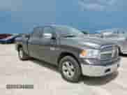 2020 Ram 1500 SLT z VIN 1C6RR6TTXLS102542, wystawiony jako Copart lot #62122005 z przebiegiem 102 283 mil mil oraz Szkoda całkowita • Salvage title. Historia ofert i sprzedaży dostępna na DreamBid. Obrazek 4.