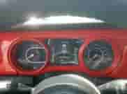 2021 Jeep Wrangler Unlimited 80th Anniversary с VIN 1C4HJXDG2MW846360, выставлен на аукционе Copart как лот 62721735 с пробегом 17 099 миль миль и Списание • Salvage title. История ставок и продаж доступна на DreamBid. Изображение 9.