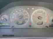 2005 Volvo S60 с VIN YV1RH592052442462, выставлен на аукционе Copart как лот 50829495 с пробегом 143 983 миль миль и Списание • Salvage title. История ставок и продаж доступна на DreamBid. Изображение 9.