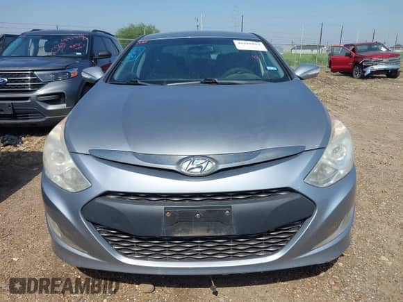 2015 Hyundai Sonata Limited with VIN KMHEC4A49FA123879, listed as a IAAI auction lot 41918894 with Not provided miles and . Bid and sale history available at DreamBid. Image 6.
