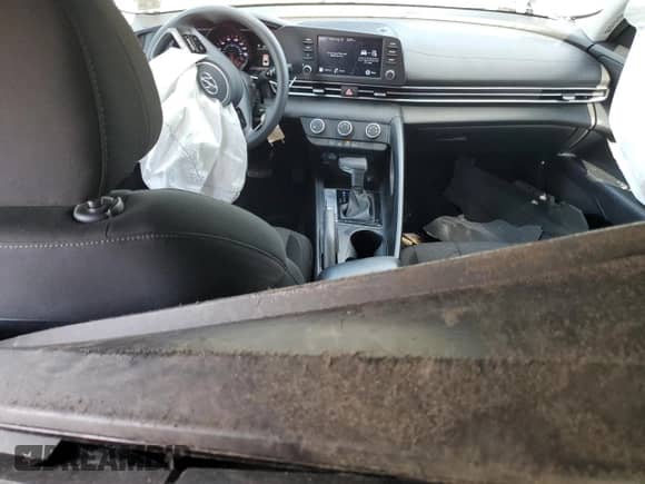 2021 Hyundai Elantra SE с VIN 5NPLL4AG0MH045830, выставлен на аукционе Copart как лот 69999045 с пробегом 57 810 миль миль и Списание • Salvage title. История ставок и продаж доступна на DreamBid. Изображение 8.