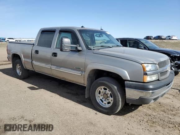 2003 Chevrolet Silverado 1500HD LS with VIN 1GCGK13UX3F203492, listed as a Copart auction lot 52231675 with 403,591 mi miles and Clean title. Bid and sale history available at DreamBid. Image 4.
