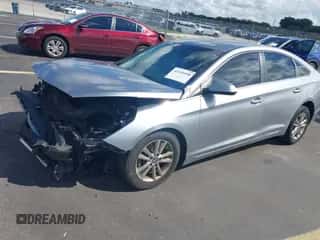 2017 Hyundai Sonata 2.4L с VIN 5NPE24AF8HH445899, выставлен на аукционе IAAI как лот 43315598 с пробегом 98 797 миль миль и . История ставок и продаж доступна на DreamBid. Изображение 2.