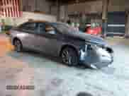 2017 Toyota Camry Hybrid LE z VIN 4T1BD1FK8HU214858, wystawiony jako Copart lot #81819275 z przebiegiem 242 434 mil mil oraz Szkoda całkowita • Salvage title. Historia ofert i sprzedaży dostępna na DreamBid. Obrazek 4.