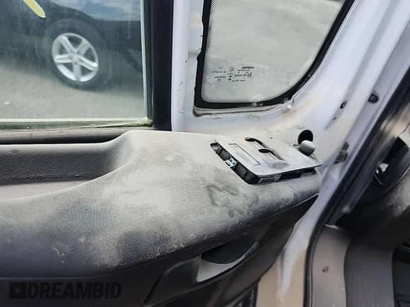 2021 Ram ProMaster Cargo with VIN 3C6LRVDG0ME546034, listed as a IAAI auction lot 43589550 with 64,245 mi miles and . Bid and sale history available at DreamBid. Image 17.