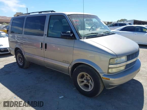 2002 Chevrolet Astro z VIN 1GNDM19X02B142648, wystawiony jako IAAI lot #42939901 z przebiegiem 184 077 mil mil oraz . Historia ofert i sprzedaży dostępna na DreamBid. Obrazek 1.