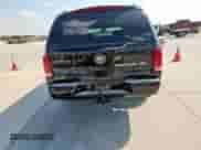 2003 Cadillac Escalade ESV with VIN 3GYFK66N33G306212, listed as a Copart auction lot 81671555 with 276,093 mi miles and Clean title. Bid and sale history available at DreamBid. Image 6.