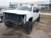 2016 Chevrolet Silverado 1500 LT z VIN 1GCVKREC7GZ240014, wystawiony jako IAAI lot #43115857 z przebiegiem 148 992 mil mil oraz . Historia ofert i sprzedaży dostępna na DreamBid. Obrazek 17.
