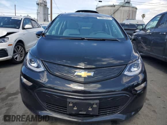2021 Chevrolet Bolt EV LT z VIN 1G1FY6S09M4105792, wystawiony jako Copart lot #43905983 z przebiegiem 30 245 mil mil oraz . Historia ofert i sprzedaży dostępna na DreamBid. Obrazek 5.
