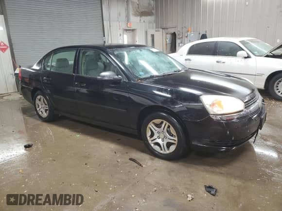 2005 Chevrolet Malibu с VIN 1G1ZS54825F166385, выставлен на аукционе Copart как лот 83671214 с пробегом 172 111 миль миль и Списание • Salvage title. История ставок и продаж доступна на DreamBid. Изображение 4.