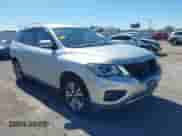 2019 Nissan Pathfinder SL with VIN 5N1DR2MM5KC589690, listed as a IAAI auction lot 42072152 with 123,579 mi miles and . Bid and sale history available at DreamBid. Image 1.