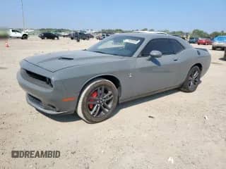 2019 Dodge Challenger SXT with VIN 2C3CDZGG6KH509733, listed as a Copart auction lot 71929535 with 112,121 mi miles and Salvage title. Bid and sale history available at DreamBid. Image 1.