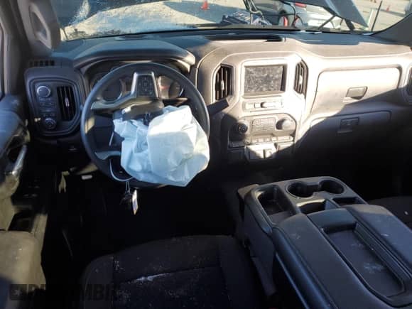 2022 Chevrolet Silverado 1500 Custom Trail Boss z VIN 1GCPYCEK3NZ175347, wystawiony jako Copart lot #42134355 z przebiegiem 50 947 mil mil oraz Szkoda całkowita • Salvage title. Historia ofert i sprzedaży dostępna na DreamBid. Obrazek 8.