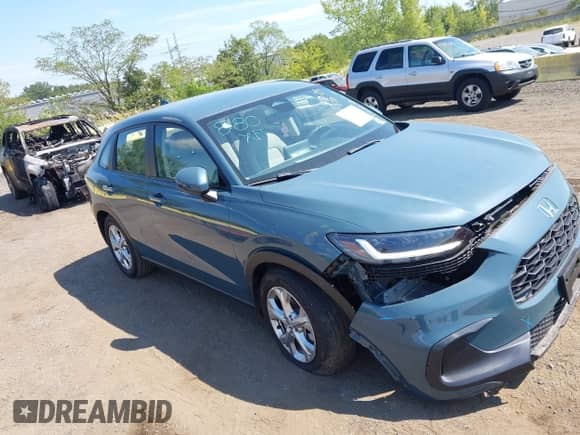 2024 Honda HR-V LX с VIN 3CZRZ1H38RM711872, выставлен на аукционе IAAI как лот 43124328 с пробегом 7 434 миль миль и . История ставок и продаж доступна на DreamBid. Изображение 1.