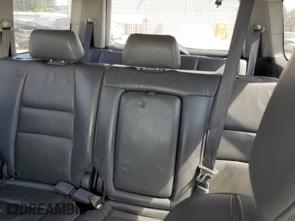 2006 Honda Pilot EX-L with VIN 5FNYF18626B003234, listed as a Copart auction lot 70258525 with 182,310 mi miles and Salvage title. Bid and sale history available at DreamBid. Image 10.