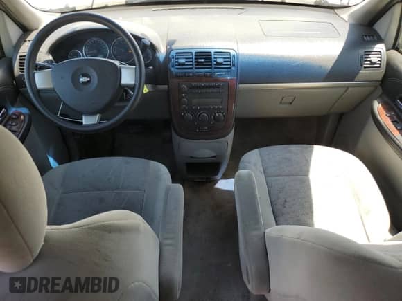 2006 Chevrolet Uplander LS Fleet z VIN 1GNDV23L66D240182, wystawiony jako Copart lot #57594395 z przebiegiem 164 167 mil mil oraz Szkoda całkowita • Salvage title. Historia ofert i sprzedaży dostępna na DreamBid. Obrazek 8.